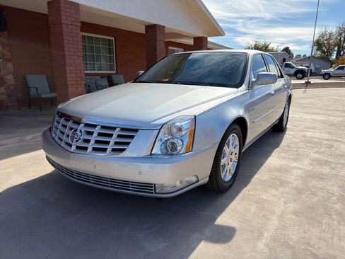 Used 2011 Cadillac DTS Premium w/ Driver Awareness Package image 16