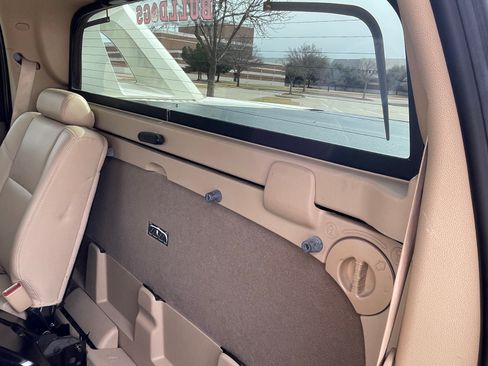 Used 2012 Chevrolet Avalanche LTZ image 10