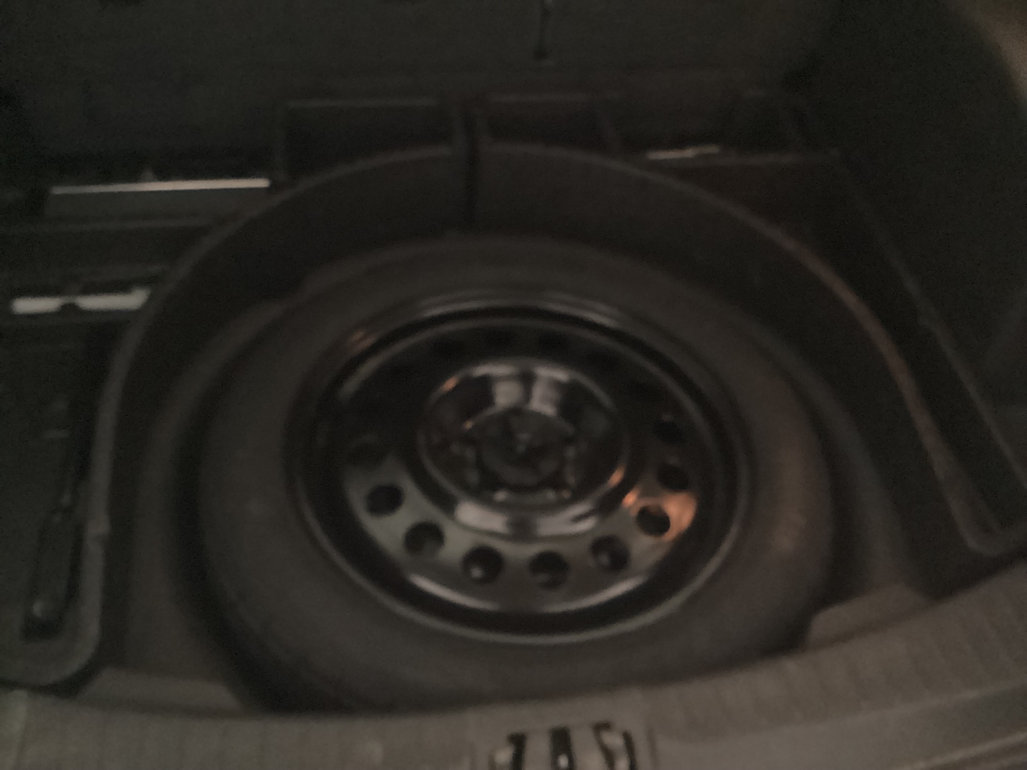 Used 2017 Ford Escape Titanium FWD image 13