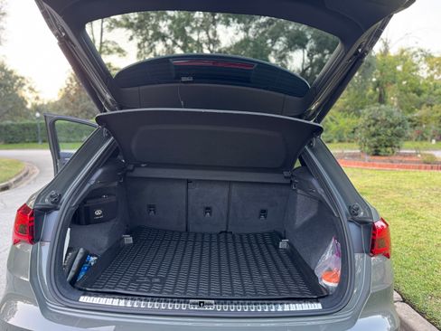 Used 2024 Audi Q3 2.0T Premium Plus image 8