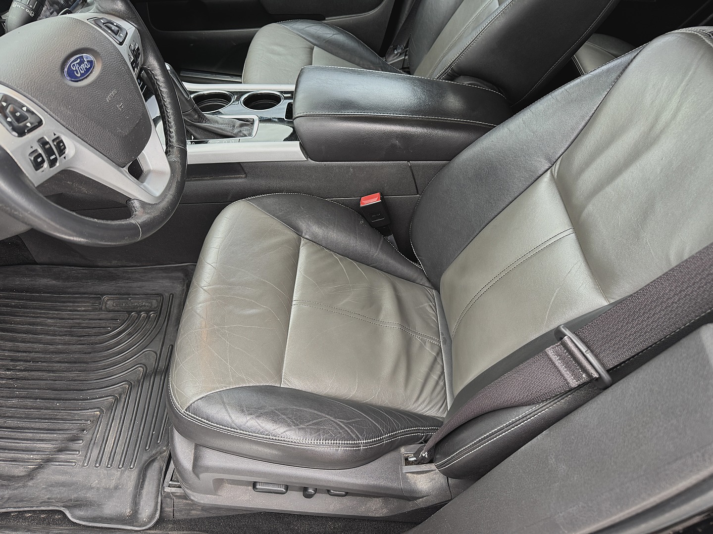 Used 2013 Ford Edge Sport w/ Driver Entry Pkg FWD image 17