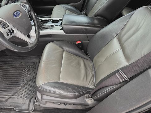 Used 2013 Ford Edge Sport w/ Driver Entry Pkg image 17