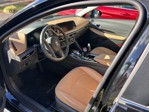 Used 2021 Hyundai Sonata Limited image 6