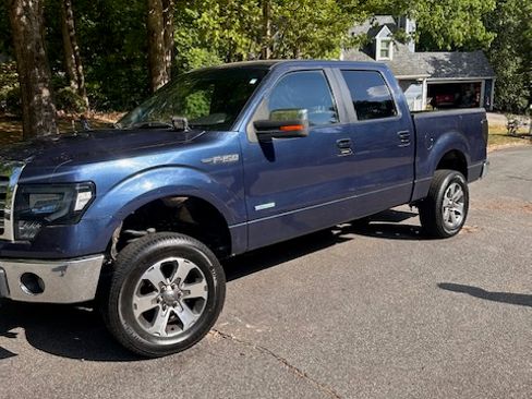 Used 2013 Ford F150 Lariat w/ Mid Equipment Group RWD image 10