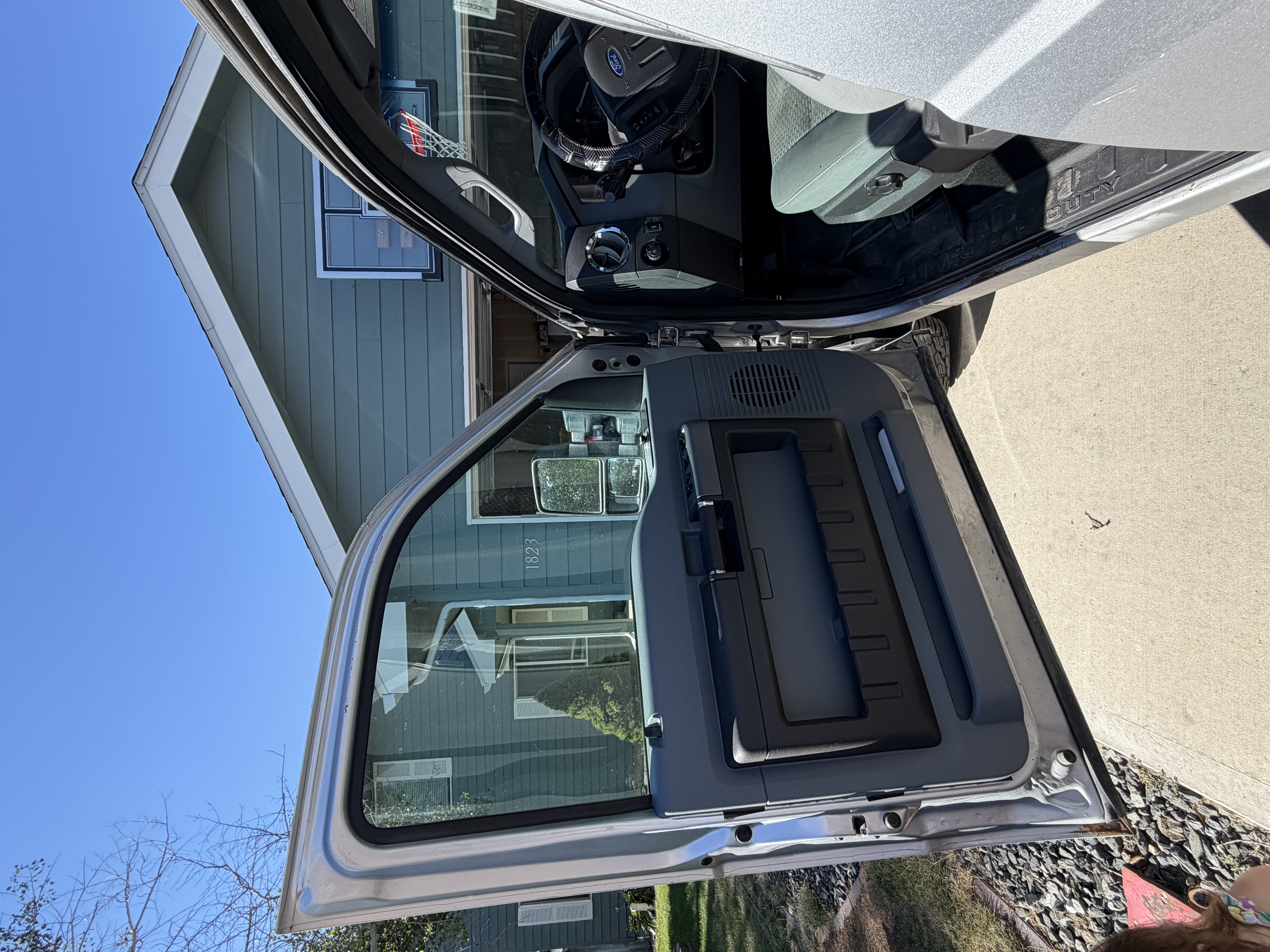 Used 2011 Ford F250 XLT AWD/4WD image 9