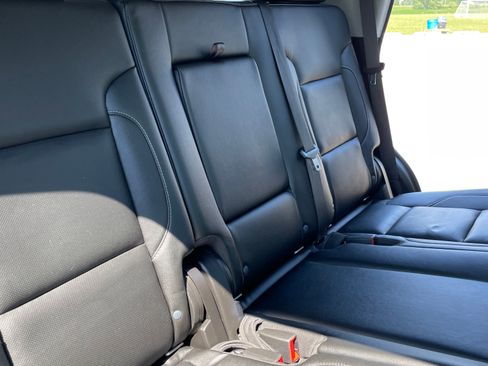 Used 2020 Chevrolet Tahoe Premier image 16