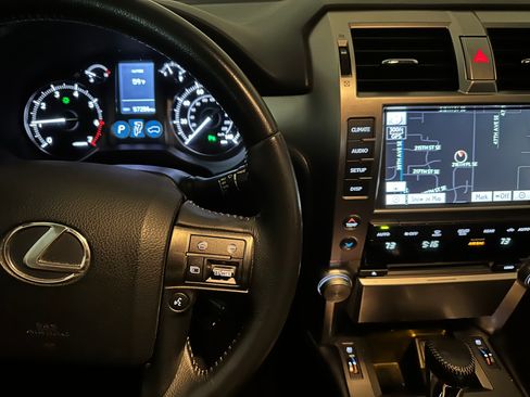 Used 2013 Lexus GX 460 w/ Preferred Accessory Pkg AWD/4WD image 5