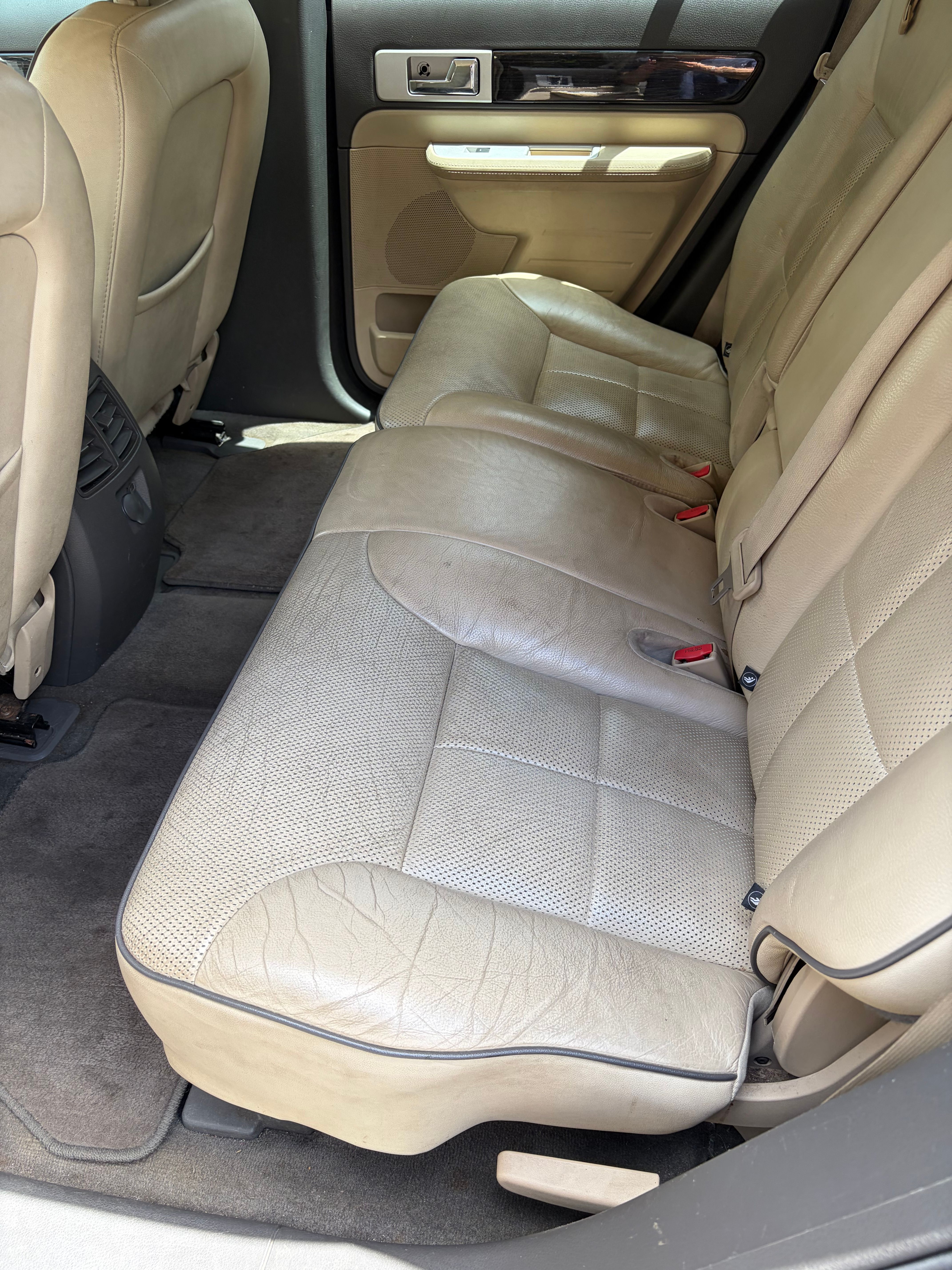 Used 2008 Lincoln MKX AWD image 9