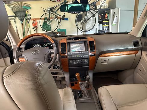 Used 2004 Lexus GX 470 AWD/4WD image 10