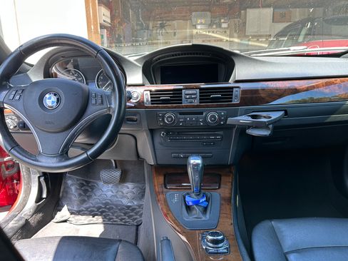 Used 2013 BMW 328i Convertible RWD image 15