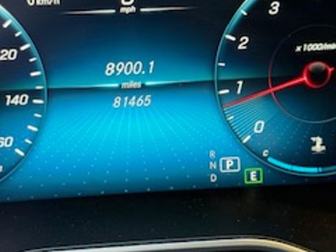 Used 2020 Mercedes-Benz GLC 300 4MATIC Coupe image 21