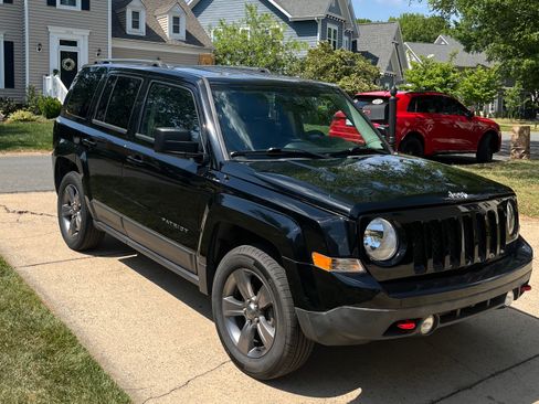 Used 2016 Jeep Patriot Sport w/ Power Value Group AWD/4WD image 5
