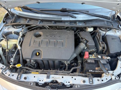 Used 2011 Toyota Corolla S image 14