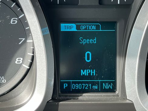 Used 2016 Chevrolet Equinox LTZ image 8