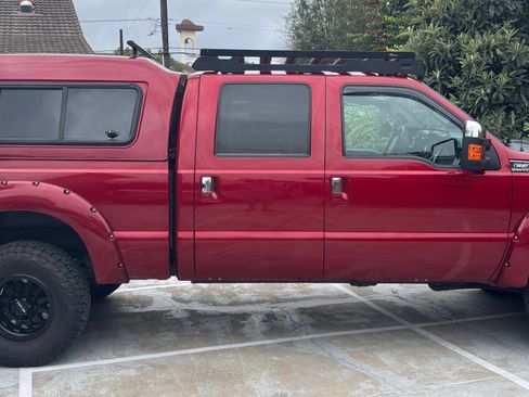 Used 2014 Ford F350 Platinum w/ FX4 Off-Road Package AWD/4WD image 11