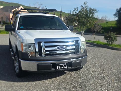 Used 2009 Ford F150 XL image 2