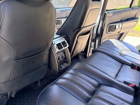 Used 2011 Land Rover Range Rover Supercharged AWD/4WD image 10