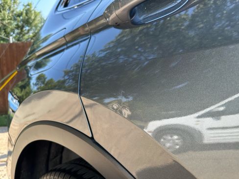 Used 2018 Volkswagen Tiguan SEL Premium image 23