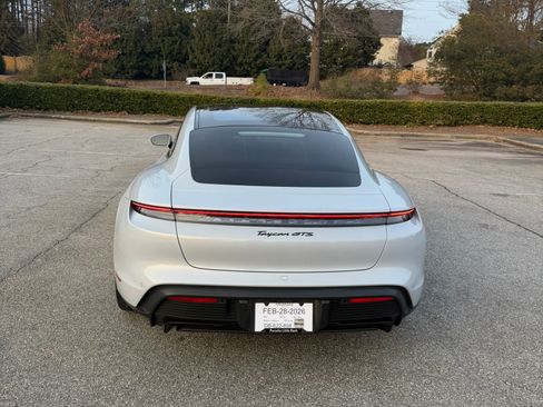 Used 2023 Porsche Taycan GTS image 6