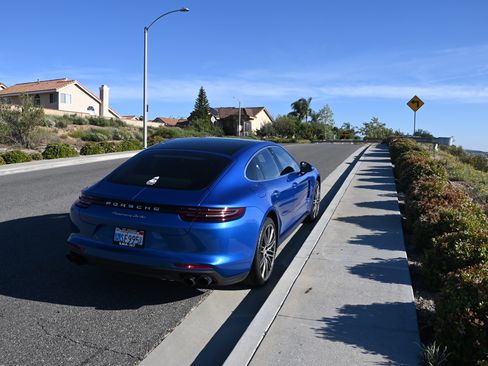 Used 2017 Porsche Panamera Turbo image 13