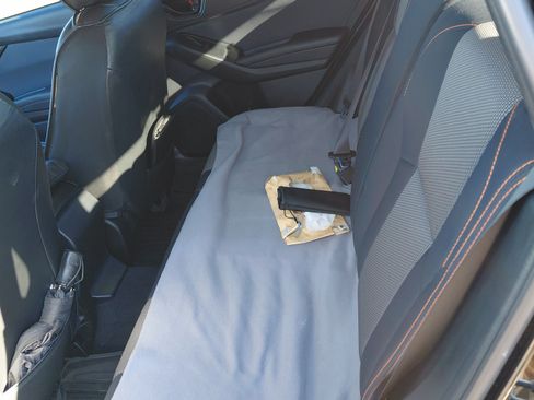 Used 2021 Subaru Crosstrek 2.0i Premium image 16