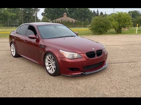 Used 2007 BMW M5 RWD image 11
