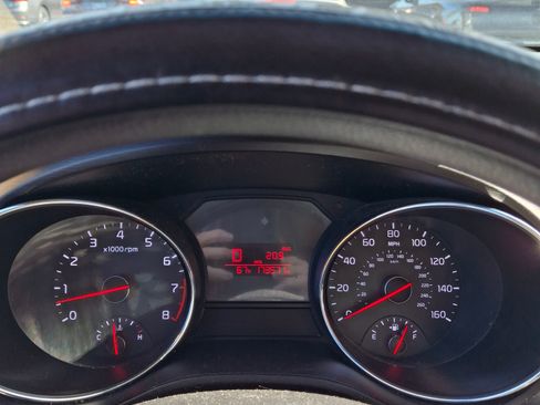 Used 2016 Kia Sedona LX w/ Option Group 020 image 32