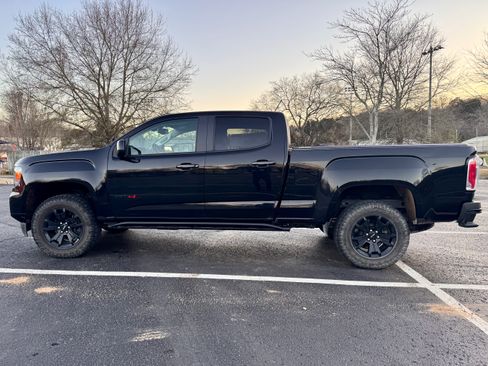 Used 2022 GMC Canyon AT4 image 5