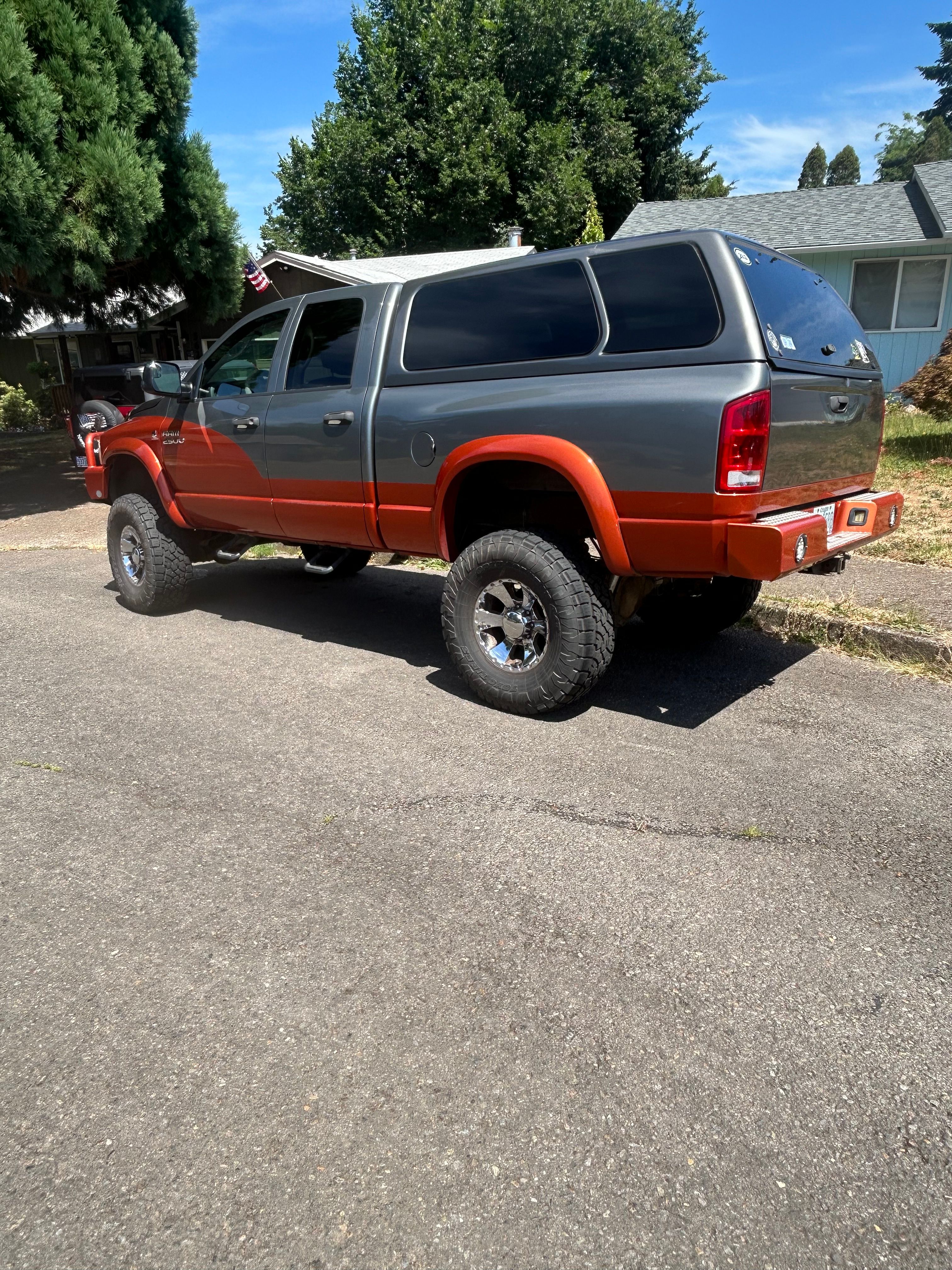 Used 2005 Dodge Ram 2500 Truck SLT w/ Trailer Tow Group AWD/4WD image 5