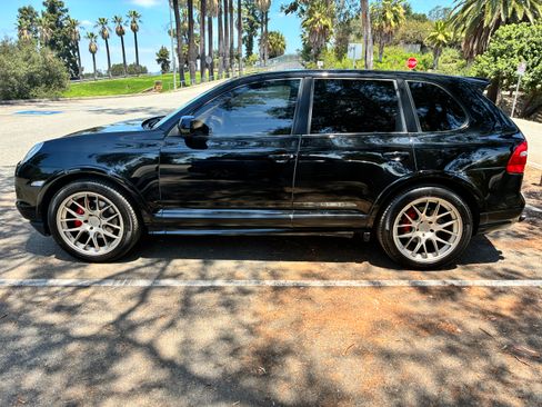 Used 2009 Porsche Cayenne GTS AWD/4WD image 6