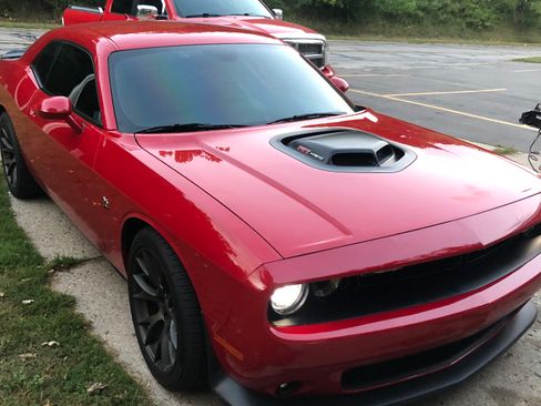 Used 2016 Dodge Challenger R/T Scat Pack image 15