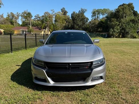 Used 2016 Dodge Charger R/T image 4