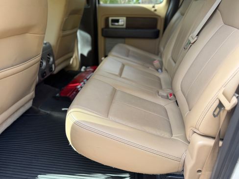 Used 2014 Ford F150 Lariat w/ Equipment Group 502A Luxury image 10