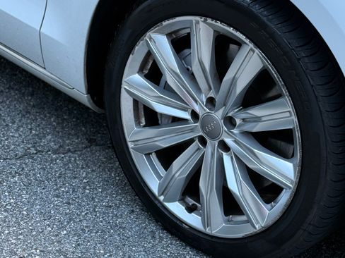 Used 2016 Audi A8 L 3.0T w/ Executive Package image 10