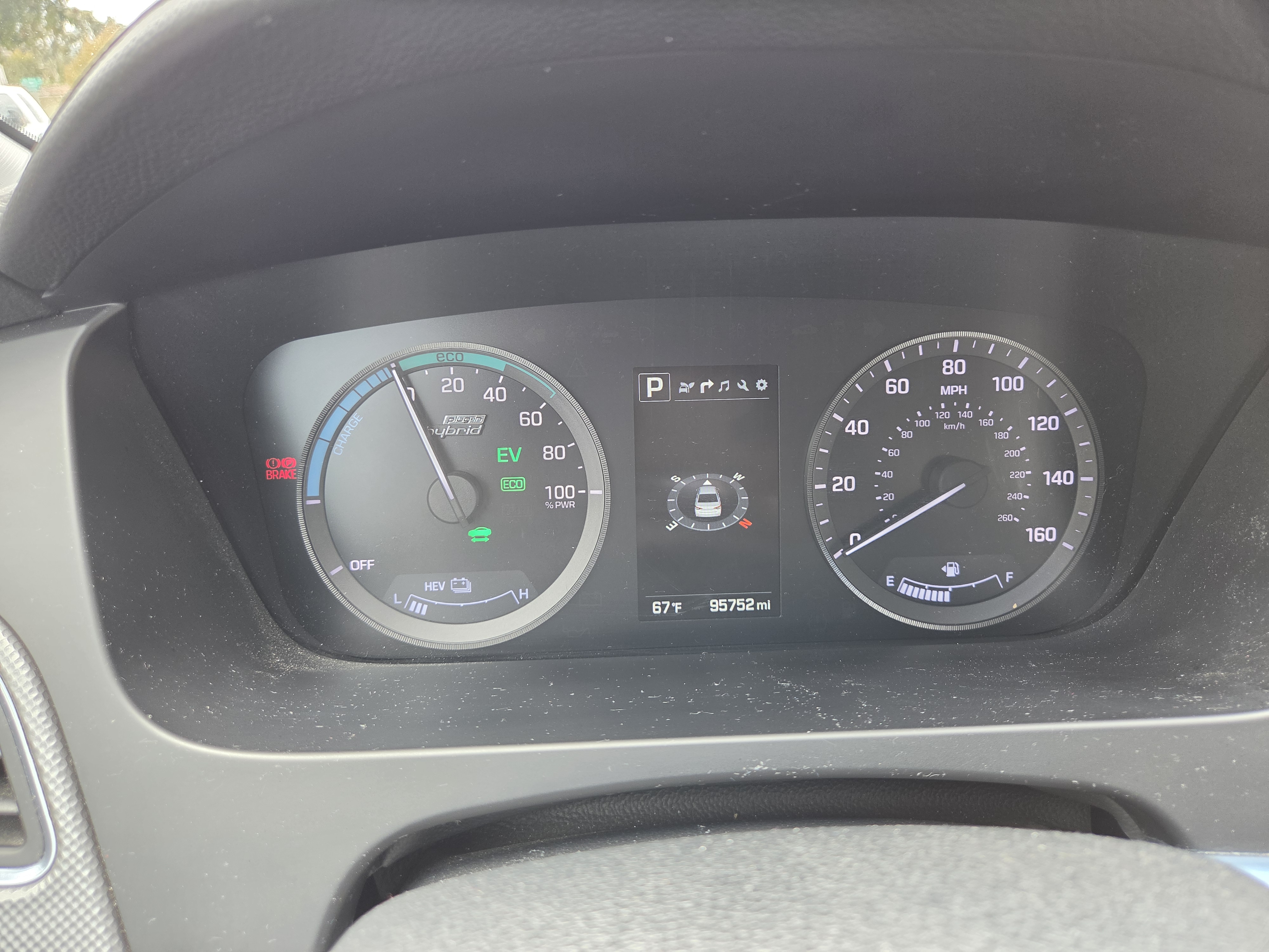 Used 2017 Hyundai Sonata Plug-In Hybrid FWD image 4