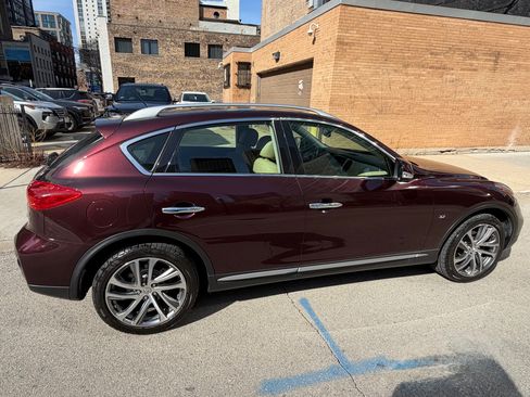 Used 2017 INFINITI QX50 AWD w/ Technology Package image 1