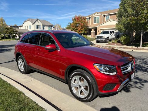 Used 2017 Mercedes-Benz GLC 300 image 15
