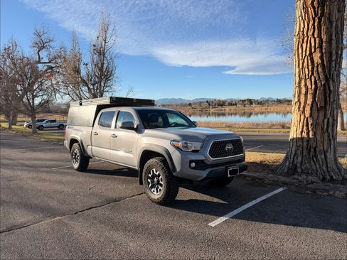 Used 2019 Toyota Tacoma TRD Off-Road image 1