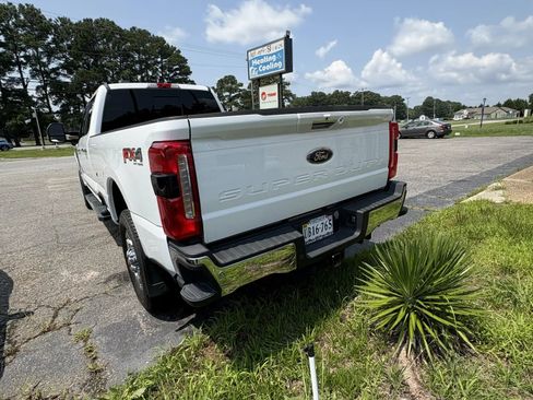 Used 2023 Ford F350 Lariat w/ Chrome Package AWD/4WD image 6