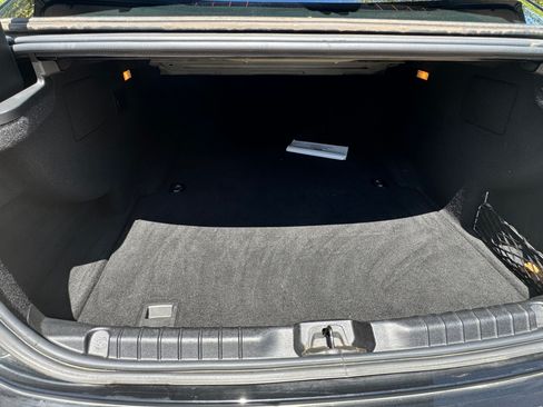 Used 2016 Maserati Ghibli S RWD image 14