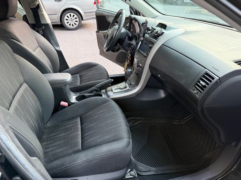 Used 2013 Toyota Corolla S w/ Premium Pkg FWD image 20