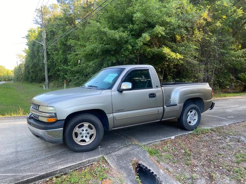 Used 2002 Chevrolet Silverado 1500 LS w/ Heavy Duty Suspension Pkg RWD image 9