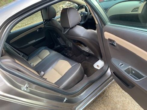 Used 2011 Chevrolet Malibu LTZ w/ HFV6 Engine Package image 13