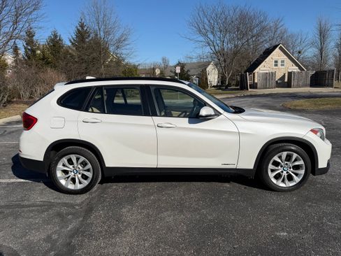 Used 2014 BMW X1 xDrive28i image 2