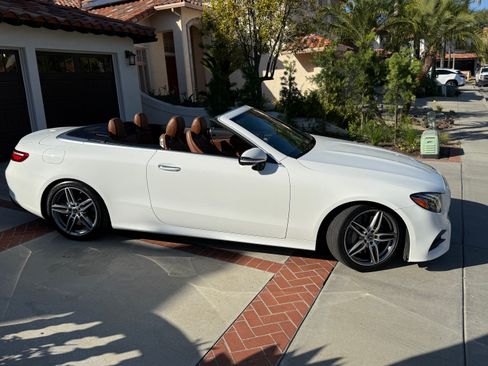 Used 2019 Mercedes-Benz E 450 Cabriolet image 4