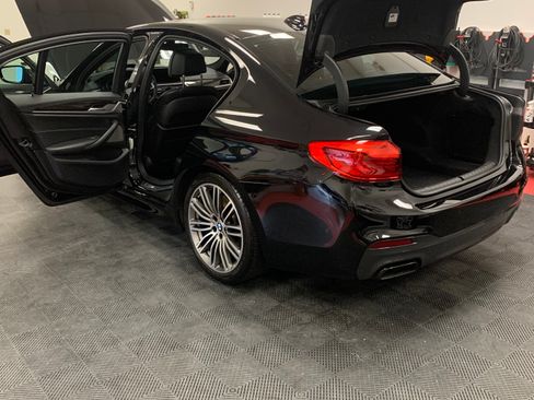 Used 2018 BMW M550i xDrive image 9
