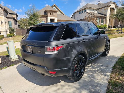 Used 2014 Land Rover Range Rover Sport HSE image 6