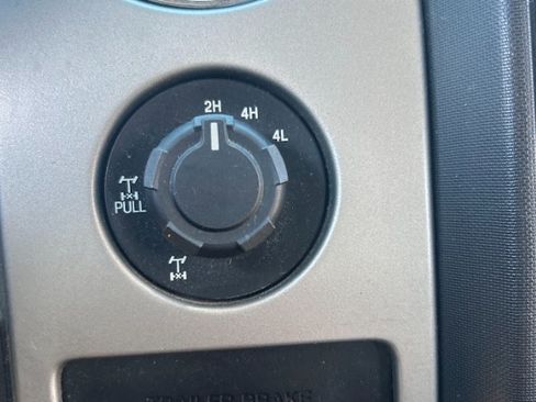 Used 2014 Ford F150 XLT w/ Equipment Group 302A Luxury image 18