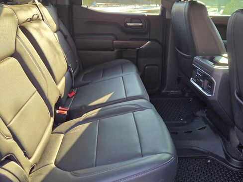 Used 2021 GMC Sierra 1500 SLT w/ SLT Premium Package image 12