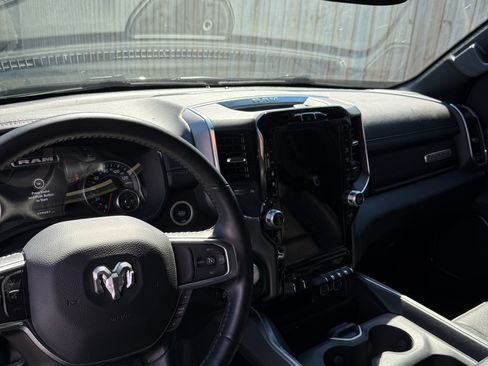 Used 2023 RAM 1500 Laramie image 8